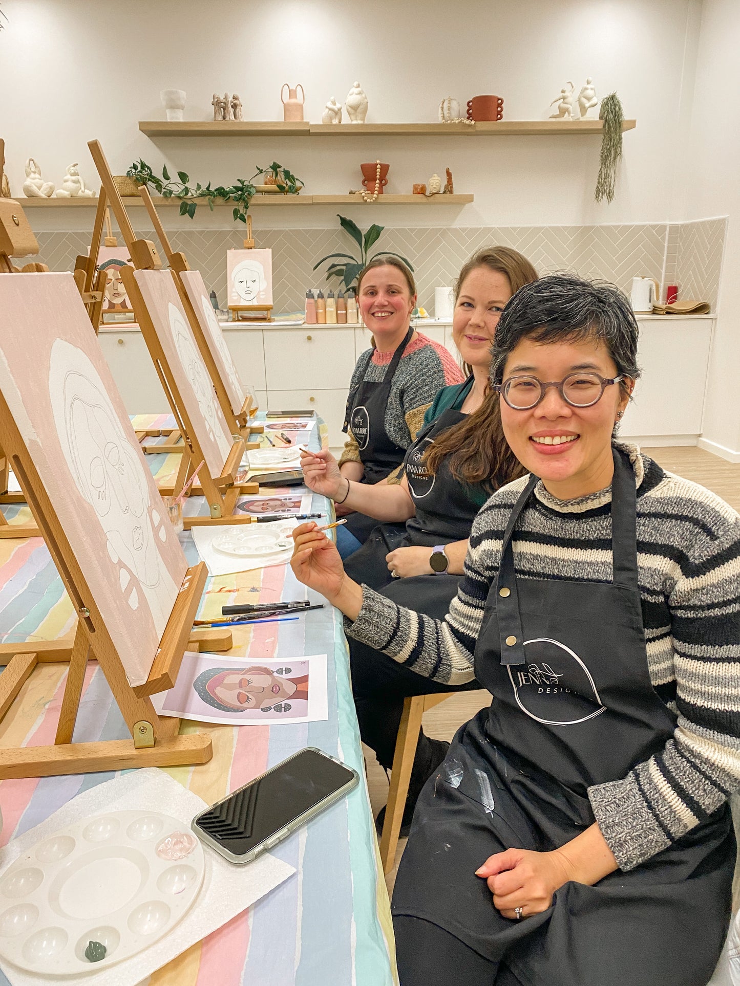 CANVAS PAINT & SIP WORKSHOP